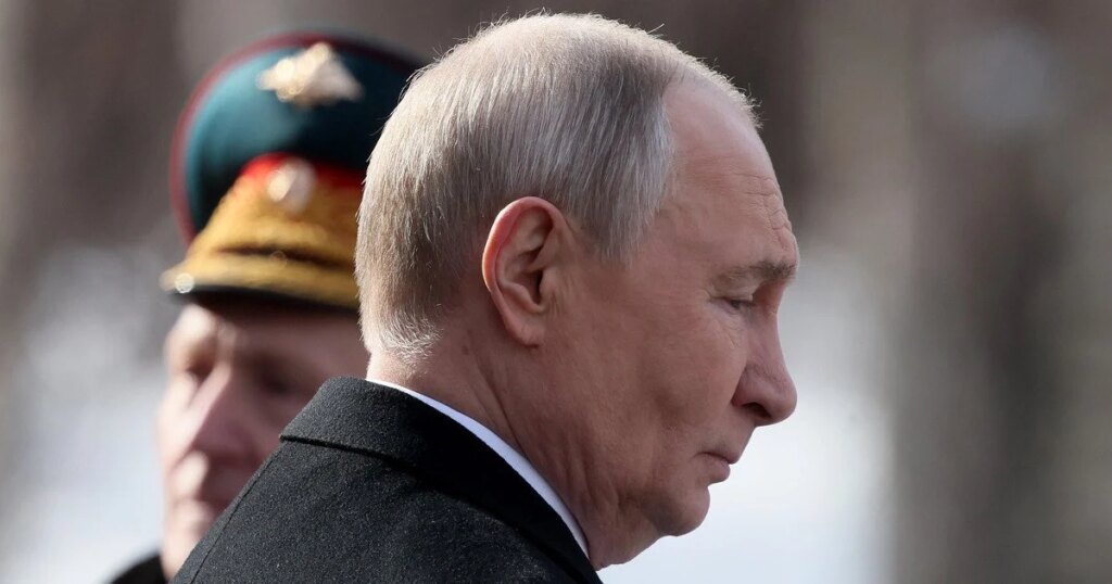 Путін відхилив пропозицію Зеленського про переговори, зазнавши приниження в Петербурзі, як повідомляють закордонні ЗМІ. 11 Путін відхилив пропозицію Зеленського про переговори, зазнавши приниження в Петербурзі, як повідомляють закордонні ЗМІ. 7