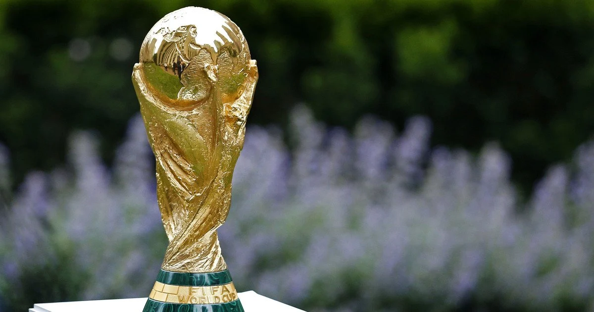 Трофей чемпіонату світу з футболу Трофей чемпіонату світу з футболу
