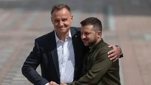 Президент Дуда висловився щодо ймовірності анулювання найпрестижнішої польської відзнаки для Зеленського.