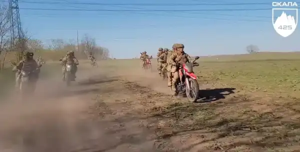 Збройні сили України цього року отримають значну кількість мотоциклів. 16 Збройні сили України цього року отримають значну кількість мотоциклів. 16