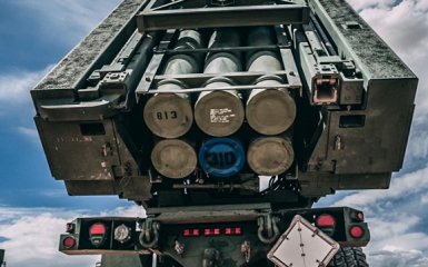 Головна 33 Тайвань вперше провів навчання зі стрільби з HIMARS на узбережжі, що виходить…