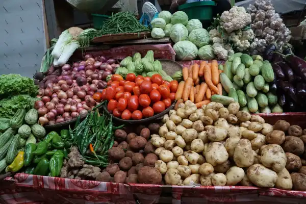 Головна 41 Вартість овочів і фруктів в Україні: які продукти…