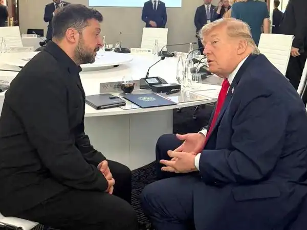 Трамп позитивно оцінив позицію України у війні з РФ, заявивши, що Зеленський "досить добре" справляється 4