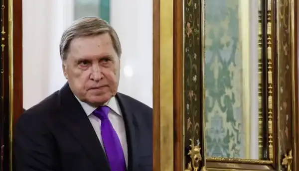 Урядовець Путіна, Ушаков, виступив із критикою Заходу та висловив погрози стосовно саміту в Анкориджі. 22
