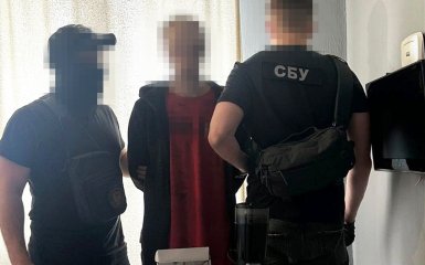 Служба безпеки України запобігла новій серії терористичних актів у Харкові, затримавши агента ФСБ, який мав при собі вибухові речовини. 5