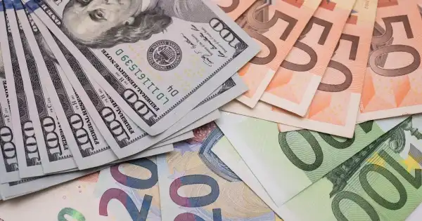 Курс долара та євро: скільки коштують валюти у банках та обмінниках 2 червня 3