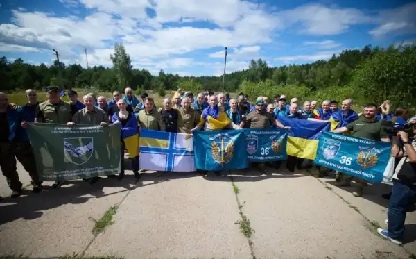 Україна та РФ здійснили черговий обмін військовополоненими: скільки бійців повернулися додому 1