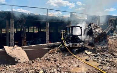 Російський напад на Кривий Ріг призвів до загибелі трьох мешканців та поранення 23 мирних жителів. 9