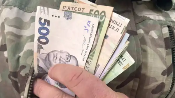 Міністерство оборони планує реформу, зарплати в Збройних Силах України збільшаться, – повідомляє Свириденко 18