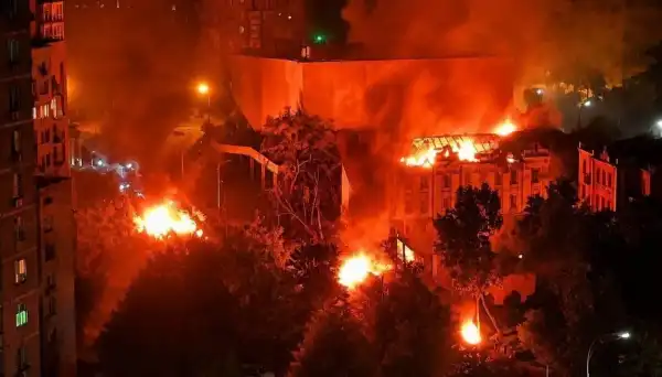 Станцію метро «Лук’янівська» в Києві тимчасово не працює через шкоду від вибухової хвилі