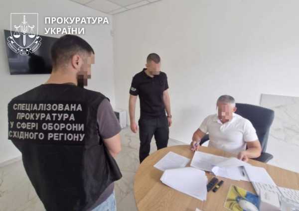 На Донеччині викрили махінації з «фронтовими» виплатами на мільйони - оголосили три підозри 10 На Донеччині викрили махінації з «фронтовими» виплатами на мільйони - оголосили три підозри 10