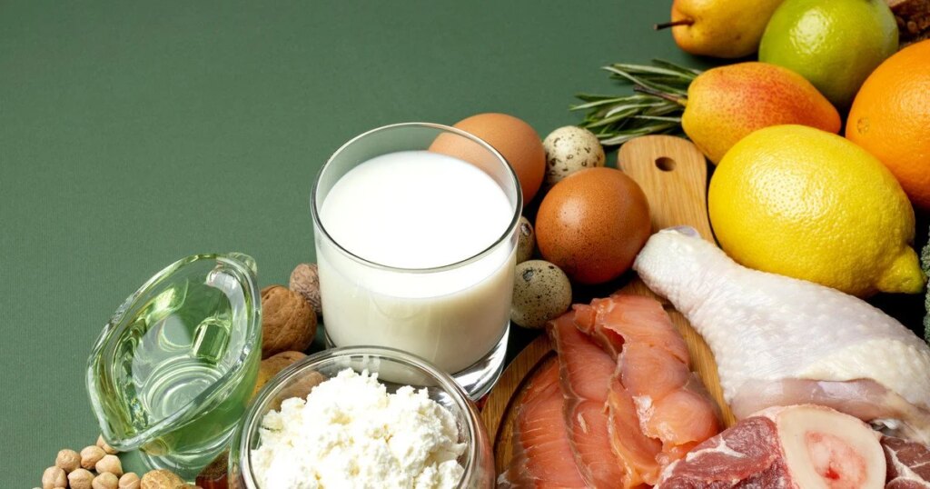 Медики виявили 5 найбагатших на кальцій продуктів, рекомендованих людям старшим 50 років. 3