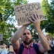 У столиці та інших населених пунктах другий день поспіль тривають демонстрації з вимогою переглянути рішення про звільнення Федорова. 65 У столиці та інших населених пунктах другий день поспіль тривають демонстрації з вимогою переглянути рішення про звільнення Федорова. 65