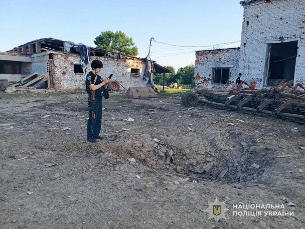 Сумська трагедія: Росія забрала життя матері та п'ятирічної доньки, старша дитина зазнала поранень — подробиці 6