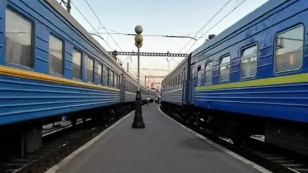 Укрзалізниця обмежила рух потягів на певних ділянках Київщини