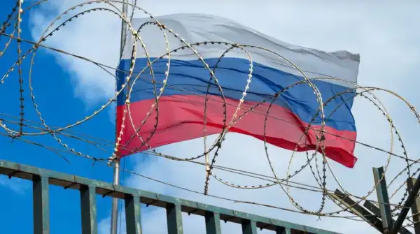 Зниження потужностей нафтопереробки на 42%: Україна завдала серйозного удару по нафтовій промисловості РФ 3