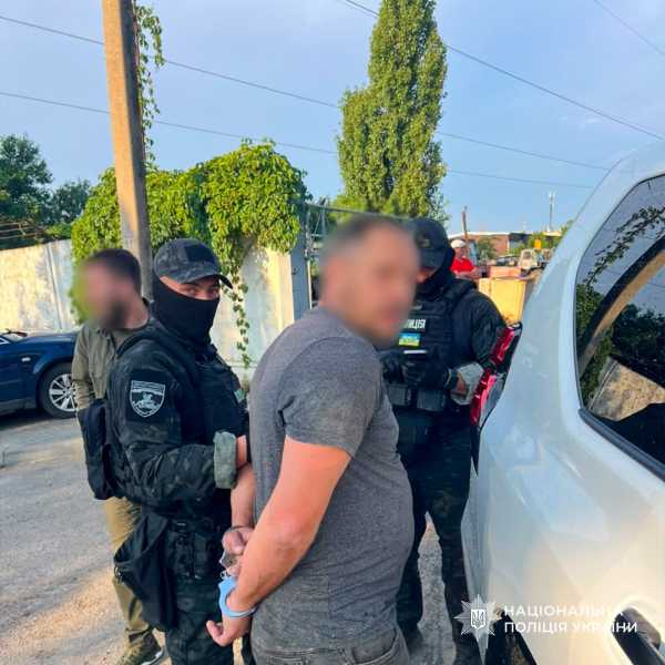 Правоохоронні органи виявили фальсифікаторів документів з однієї з країн Кавказького регіону, які допомагали уникнути мобілізації. 7 Правоохоронні органи виявили фальсифікаторів документів з однієї з країн Кавказького регіону, які допомагали уникнути мобілізації. 7
