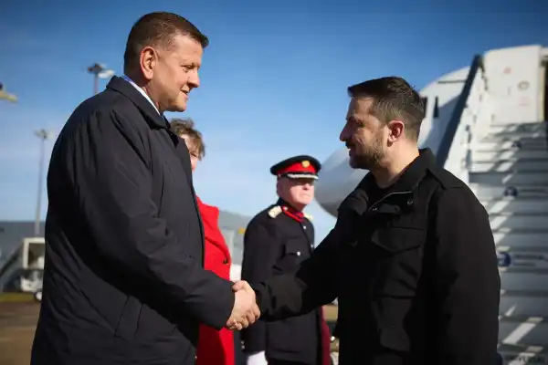 Нові подробиці про зустріч Залужного та Зеленського в Києві від ЗМІ. 3