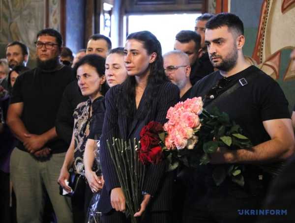 На честь Валентини Савіцької. «Прагну, аби кожен усвідомив, якою була моя Валя» 14 На честь Валентини Савіцької. «Прагну, аби кожен усвідомив, якою була моя Валя» 14