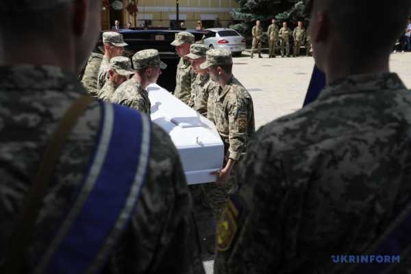 Річниця трагедії в Оленівці, сумна подія у Радушному та сталевий "Фенікс" 32 Річниця трагедії в Оленівці, сумна подія у Радушному та сталевий "Фенікс" 32