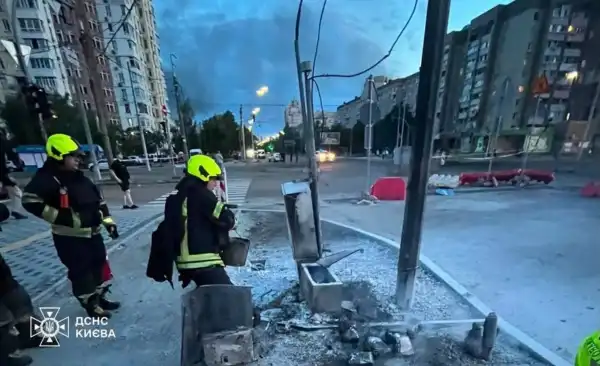 Головна 53 Нічний ракетний удар по Києву: кількість жертв зросла…
