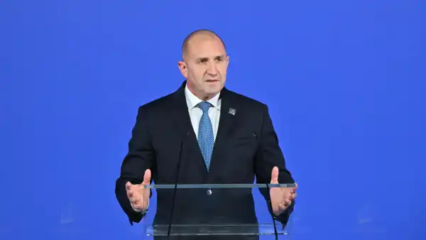 Болгарія припинить участь у “Коаліції охочих”, – Радєв
