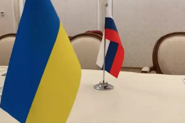 FT: Moscow Won’t Start Real Peace Talks Until 2027
