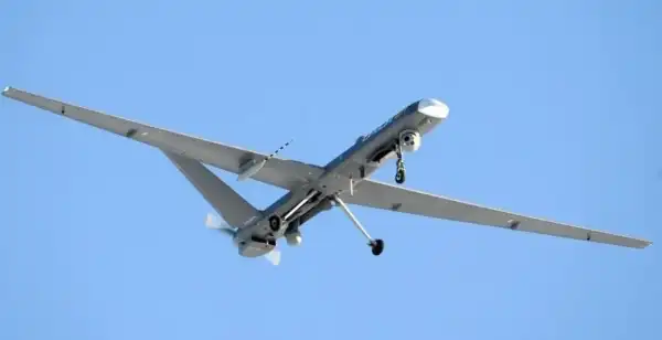 Біля аеродрому в Керчі ліквідовано російські безпілотники «Оріон» із ракетами та керованими авіабомбами. 3