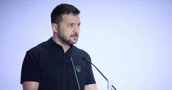 Президент Зеленський у місті Одеса повідомив про плани сформувати бригаду кораблів для розмінування та започаткувати Військово-морську академію. 3