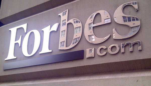 Forbes звільняє головного редактора за таємне отримання 6 мільйонів доларів від партнера видання.
