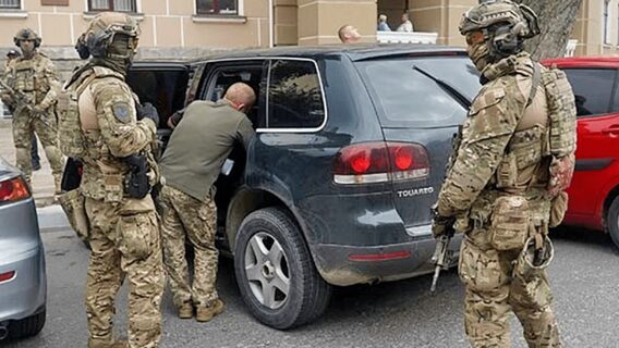 Кабінет Міністрів планує реформувати військкомати, зосередившись на залученні добровольців, а не на примусовому наборі. Народна депутатка Шуляк поділилася подробицями. 3