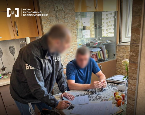 БЕБ скерувало до суду справу щодо привласнення 46,7 мільйонів гривень під час закупівлі електроенергії для Міністерства оборони. 4 БЕБ скерувало до суду справу щодо привласнення 46,7 мільйонів гривень під час закупівлі електроенергії для Міністерства оборони. 4