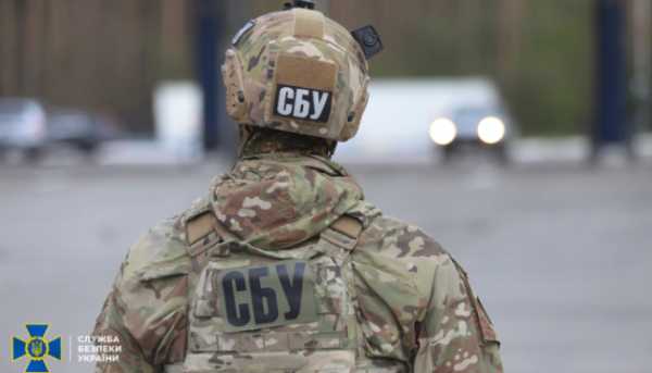Російського шпигуна, що наводив удари на Київ, затримано після перетину блокпостів, складів та ТЦК.