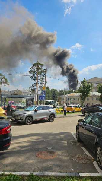 Поблизу Москви спалахнула пожежа у провідному дослідницькому інституті, що спеціалізується на розробках у сфері балістики. 5 Поблизу Москви спалахнула пожежа у провідному дослідницькому інституті, що спеціалізується на розробках у сфері балістики. 5
