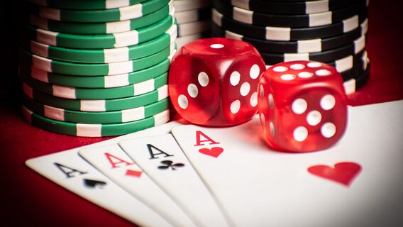 Уряд обрав тимчасового керівника PlayCity, проте чи відбудеться відкритий відбір? Яка думка колишнього голови відомства, парламентарів та фахівців
