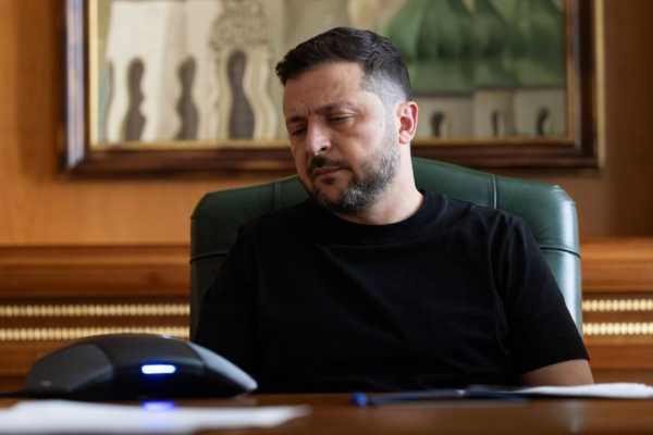 «Надалі та плідно»: Зеленський поспілкувався з Віткоффом і Кушнером 5 «Надалі та плідно»: Зеленський поспілкувався з Віткоффом і Кушнером 5