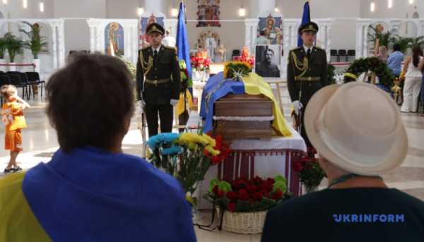 У Києві відбулася поминальна служба за Євгена Коновальця 22 У Києві відбулася поминальна служба за Євгена Коновальця 22