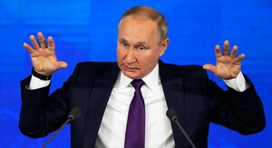 ЗМІ: Російського економіста звільнили за припущення про поразку РФ у війні на виснаження 6