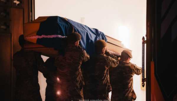 У Києві відбулося прощання з полковником Євгеном Коновальцем