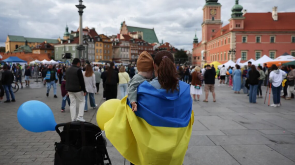 Польща повідомила, скільком українцям було надано притулок від 2022 року