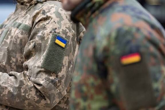 Українські захисники втекли з тренувань у ФРН: позиція оборонного відомства 5 Українські захисники втекли з тренувань у ФРН: позиція оборонного відомства 5