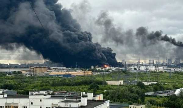 Безпілотники знову атакували один з ключових логістичних центрів російського онлайн-магазину Wildberries. 5 Безпілотники знову атакували один з ключових логістичних центрів російського онлайн-магазину Wildberries. 5