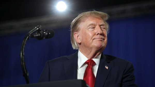 Демократи можуть оголосити імпічмент Трампу, заявив він. 5 Демократи можуть оголосити імпічмент Трампу, заявив він. 5