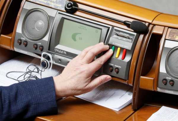 Народні обранці ВРУ за 7 років демонструють суттєво нижчу активність – висновки дослідження 11