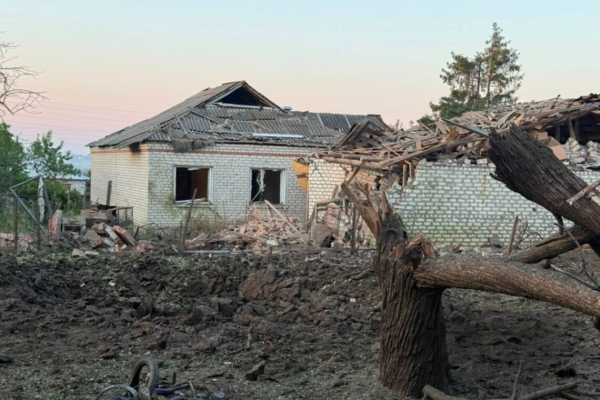 Харківщина зазнала нічної атаки російських військ, серед потерпілих – дитина 4 Харківщина зазнала нічної атаки російських військ, серед потерпілих – дитина 4