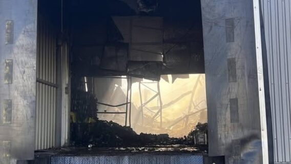 Склад Yasno з обладнанням для сонячних електростанцій знищено через російську атаку