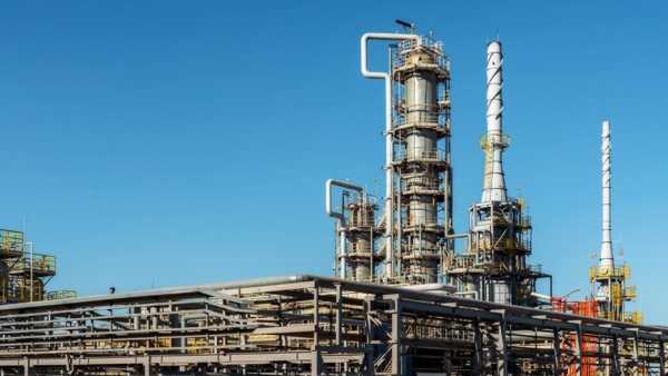 Генштаб ЗСУ підтвердив успішне ураження нафтопереробного заводу та нафтового терміналу в російському Татарстані. 5 Генштаб ЗСУ підтвердив успішне ураження нафтопереробного заводу та нафтового терміналу в російському Татарстані. 5