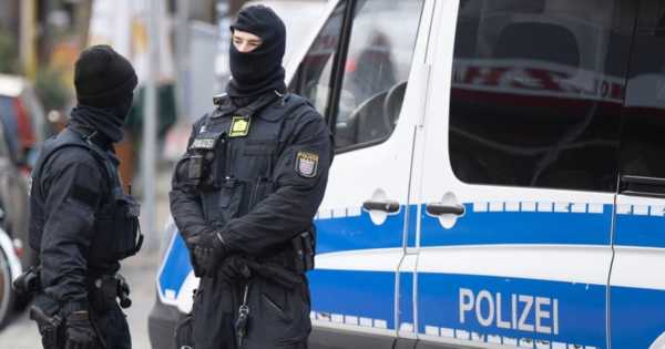 ЗМІ: У Німеччині знайдено зброю для потенційних російських агентів 4 ЗМІ: У Німеччині знайдено зброю для потенційних російських агентів 4