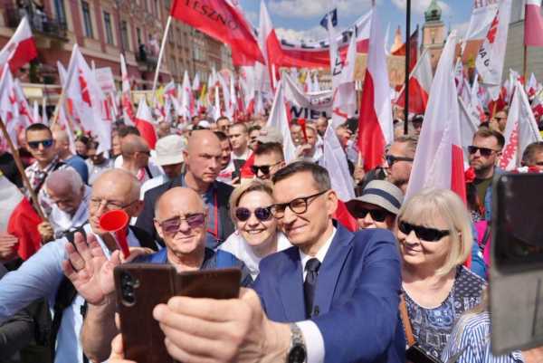 Польські праві переживають кризу: які будуть наслідки для України 8