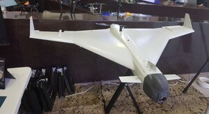 Російський безпілотник, керований штучним інтелектом, самостійно виявив ціль і знищив трьох осіб у Запоріжжі, як повідомляє New York Times. 6